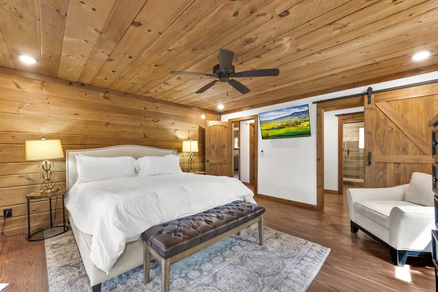 Primary with barn-door closet & ensuite
